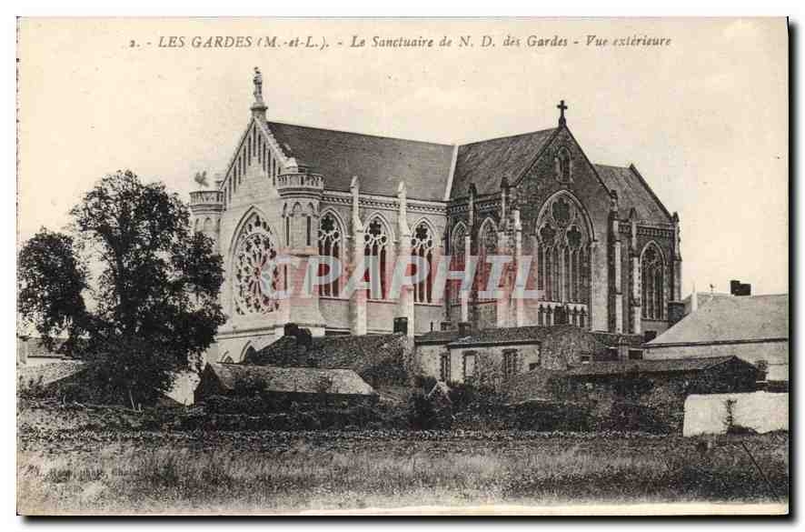 CPA Les Gardes M et L Le Sanctuaire de ND des Gardes Vue exterieure