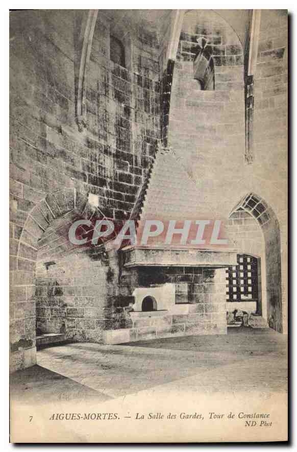 CPA Aigues Mortes La Salle des Gardes Tour de Constance
