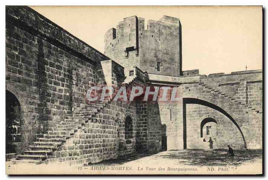 CPA Aigues Mortes La Tour des Bourguignons