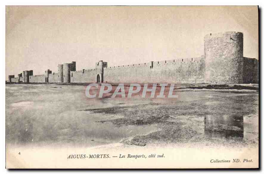 CPA Aigues Mortes Les Remparts cote sud 