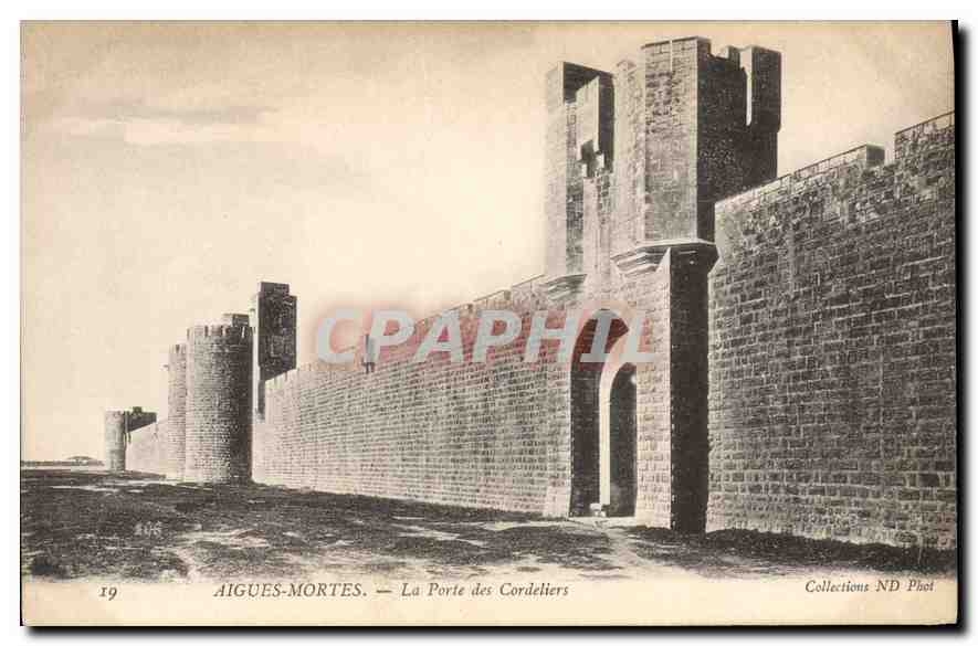 CPA Aigues Mortes La Porte des Cordeliers 