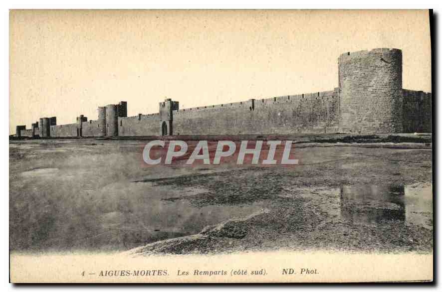 CPA Aigues Mortes Les Remparts cote sud 