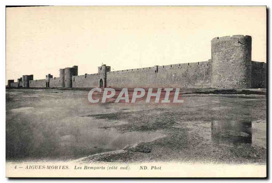 CPA Aigues Mortes Les Remparts cote sud