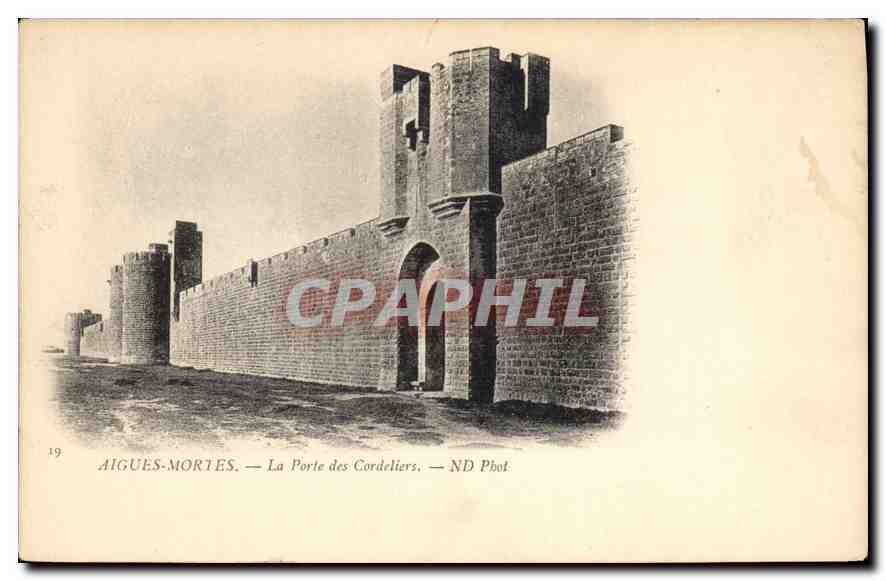 CPA Aigues Mortes La Porte des Cordeliers