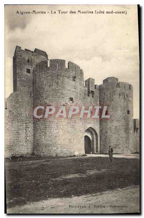 CPA Aigues Mortes La Tour des Moulins cote sud ouest 