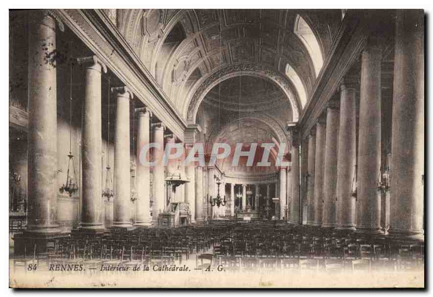 CPA Rennes Interieur de la Cathedrale 