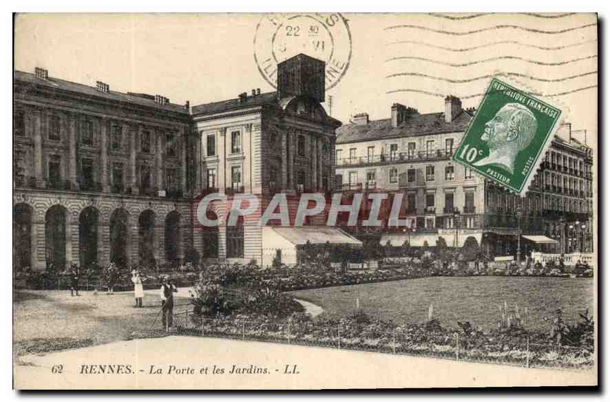 CPA Rennes La Porte et les Jardins 
