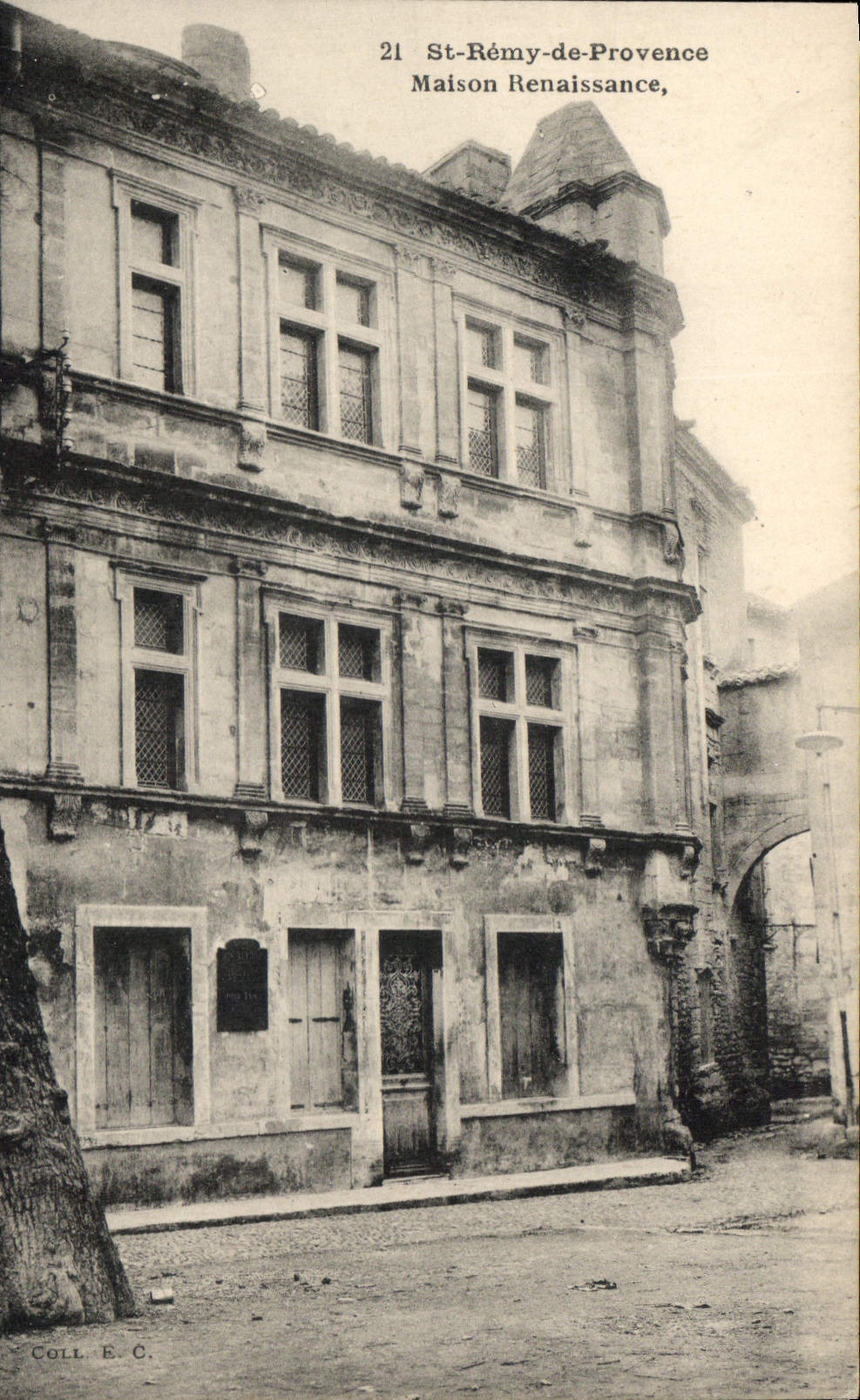 CPA St Remy de Provence Maison Renaissance