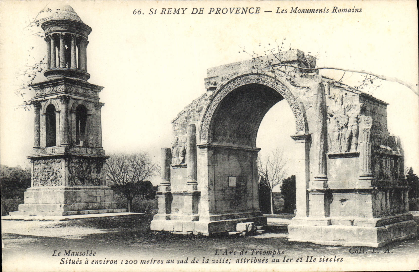 CPA St Remy de Provence les monuments Romains