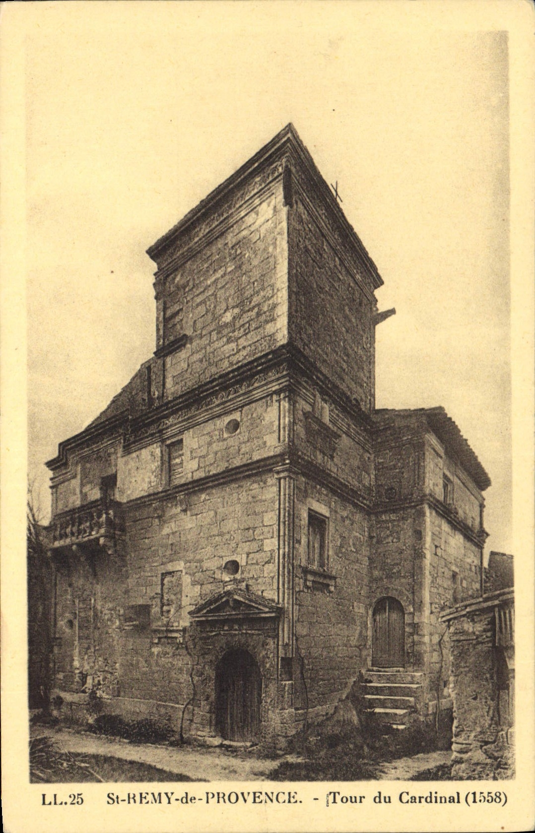 CPA St Remy de Provence Tour du Cardinal 1558