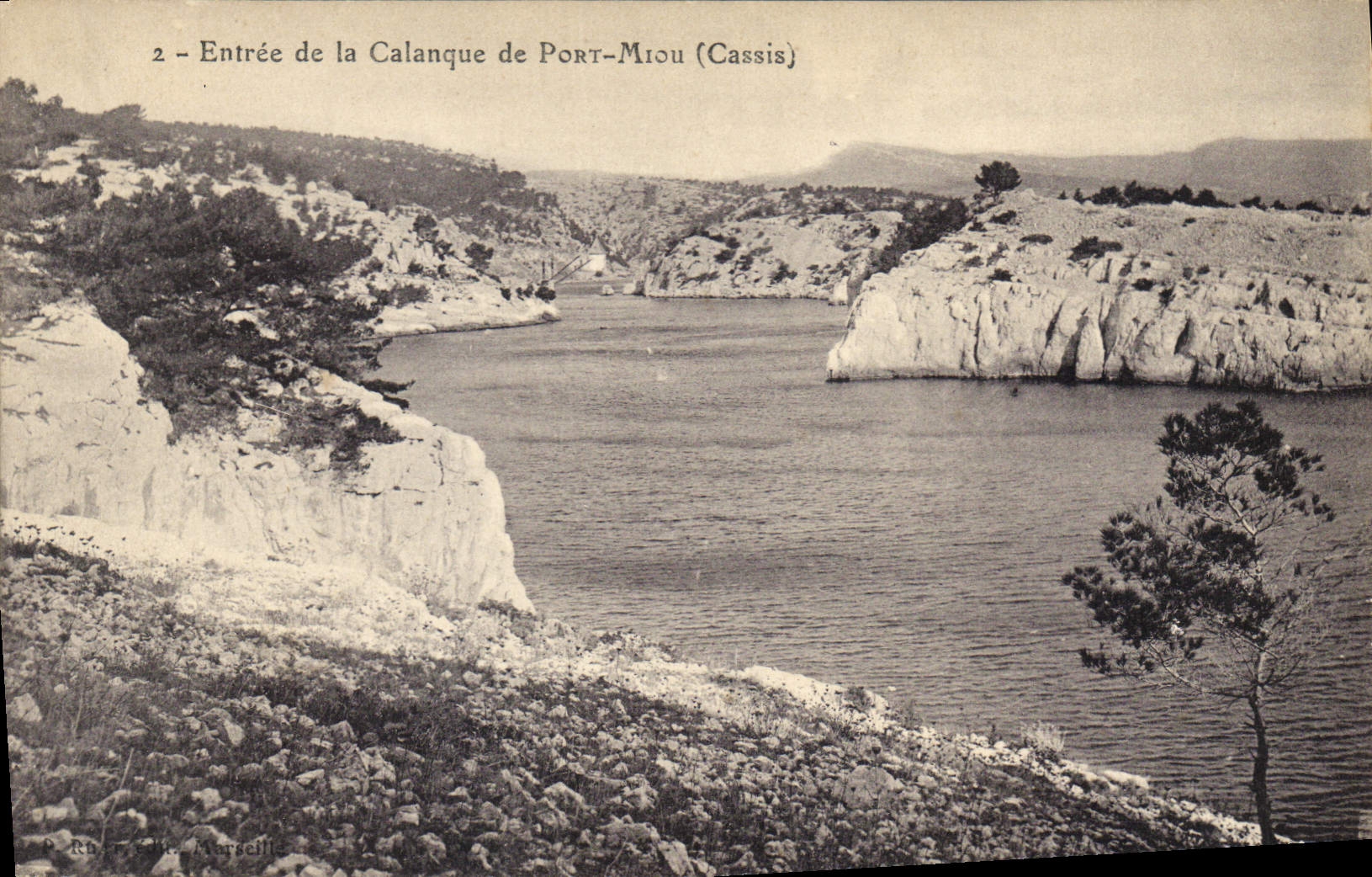 CPA Entree de la Calanque de Port Miou Cassis 