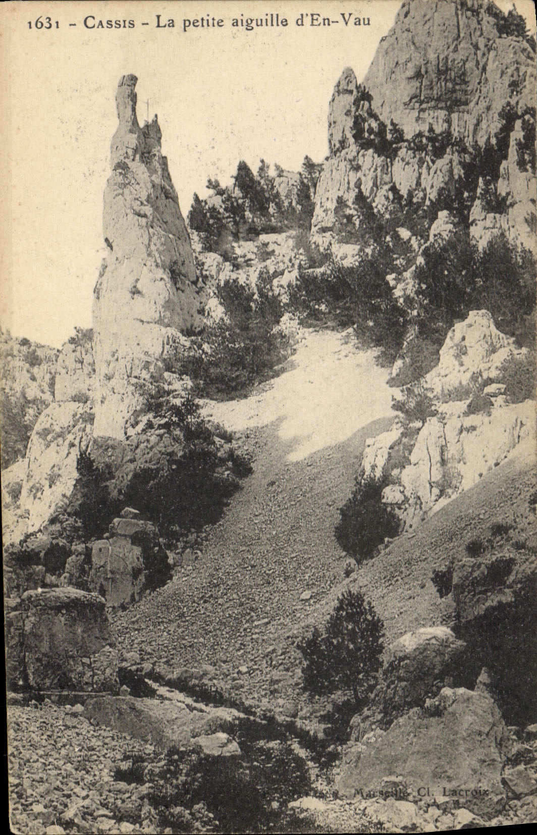 CPA Cassis la petite aiguille d'En Vau 