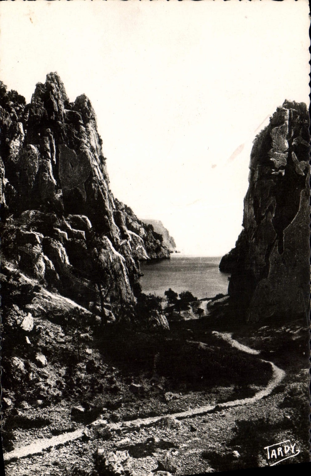 CPA Cassis S Mer B du R la Calanque d'En Vau