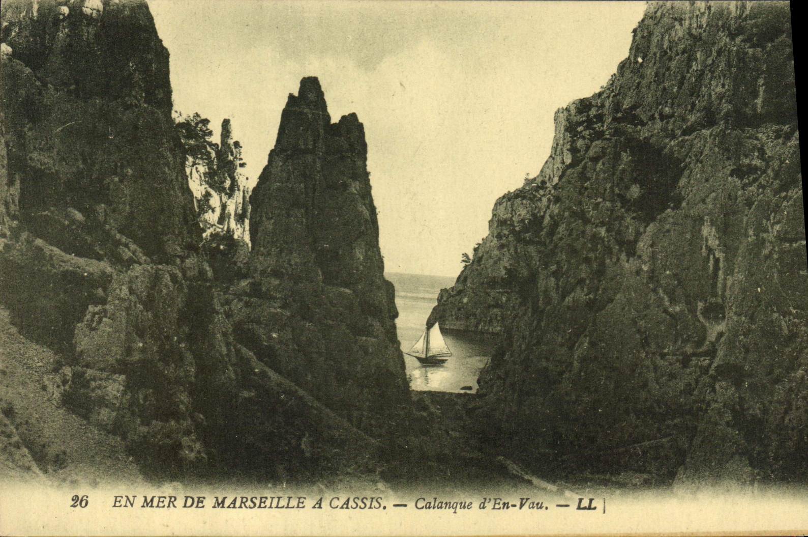 CPA En Mer de Marseille a Cassis Calanque d'En Vau