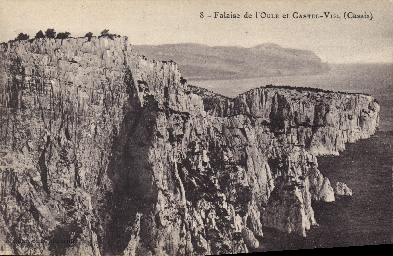 CPA Falaise de l'Oule et Castel Viel Cassis
