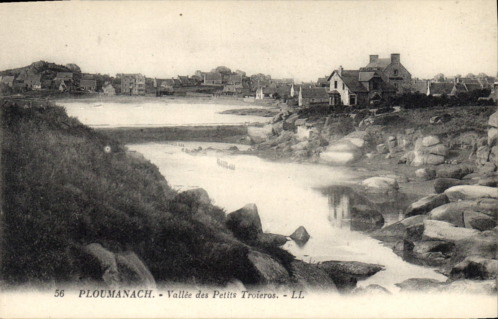 CPA Ploumanach Vallee du Petits Troieros