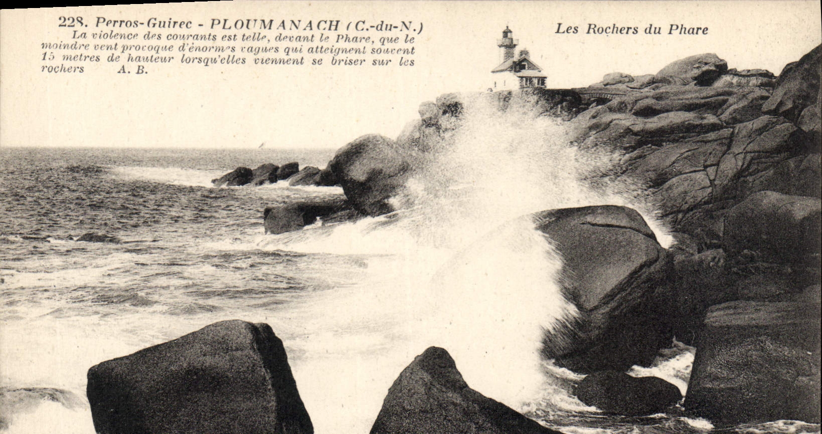 CPA Perrros Guirec Ploumanach C du N les Rochers du Phare 