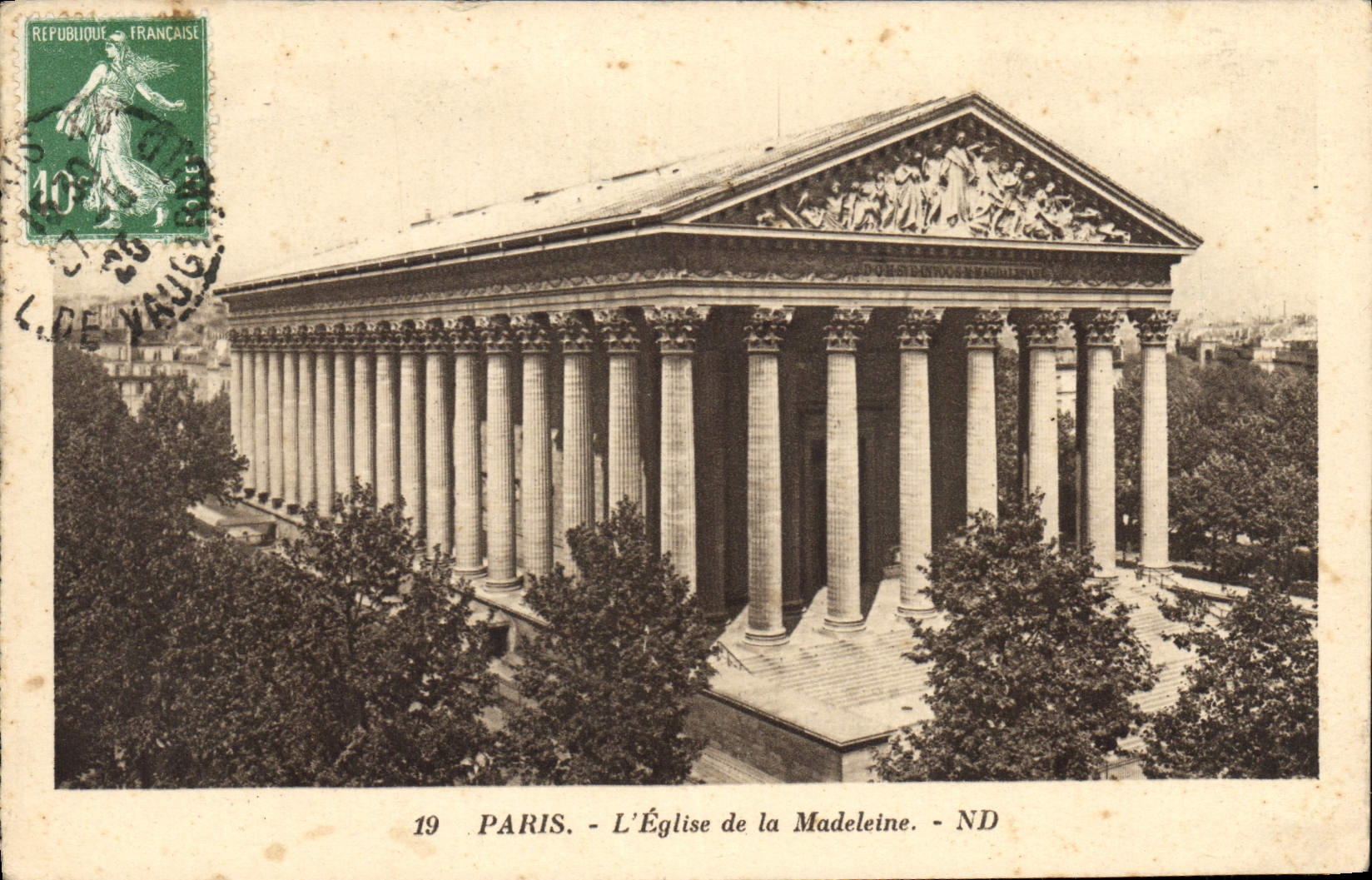 CPA Paris L'Eglise de la Madeleine 