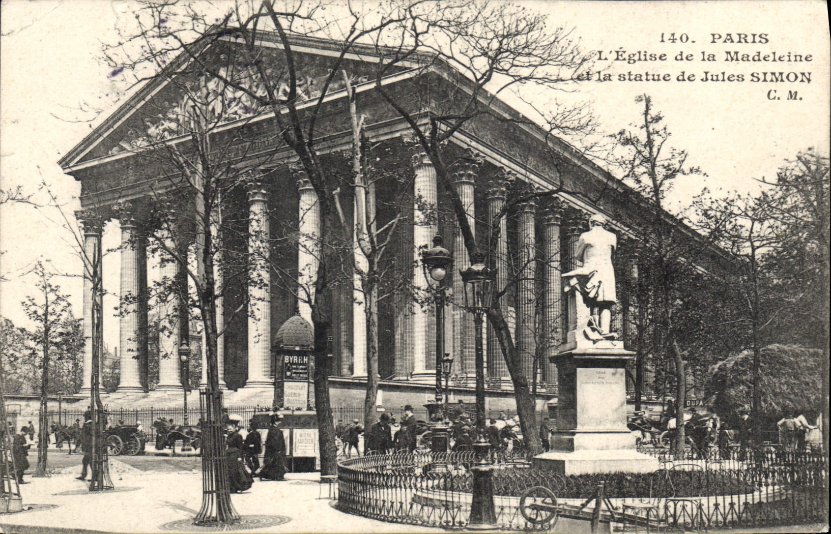 CPA Paris L'Eglise de la Madeleine et la statue de Jules Simon