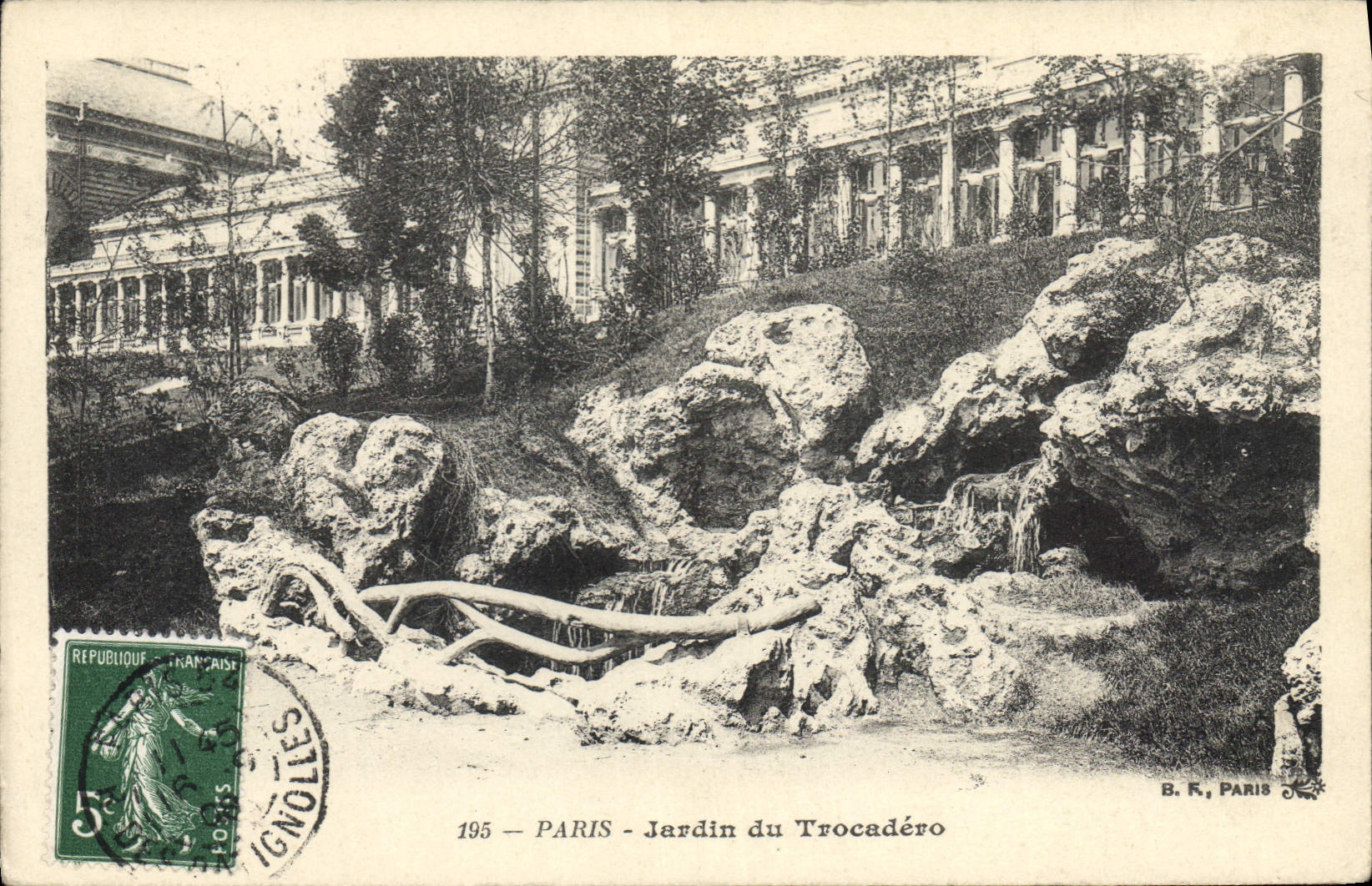 CPA Paris Jardin du Trocadero 