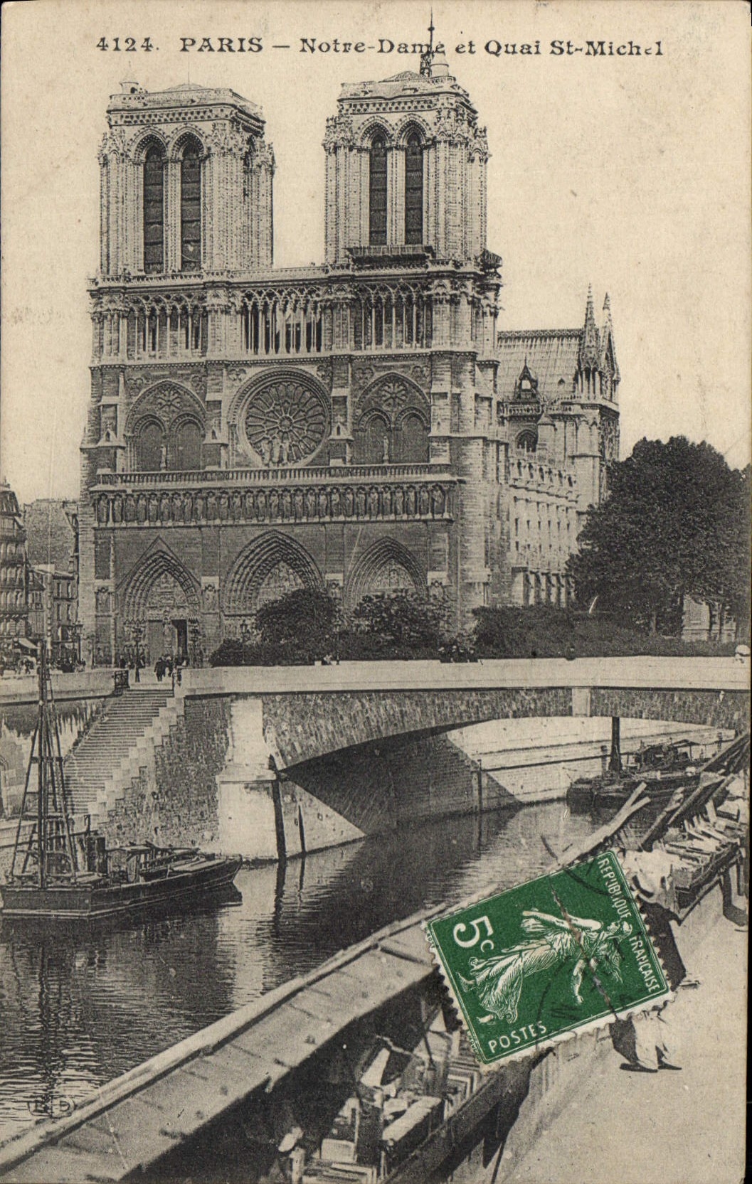 CPA Paris Notre Dame et Quai St Michel