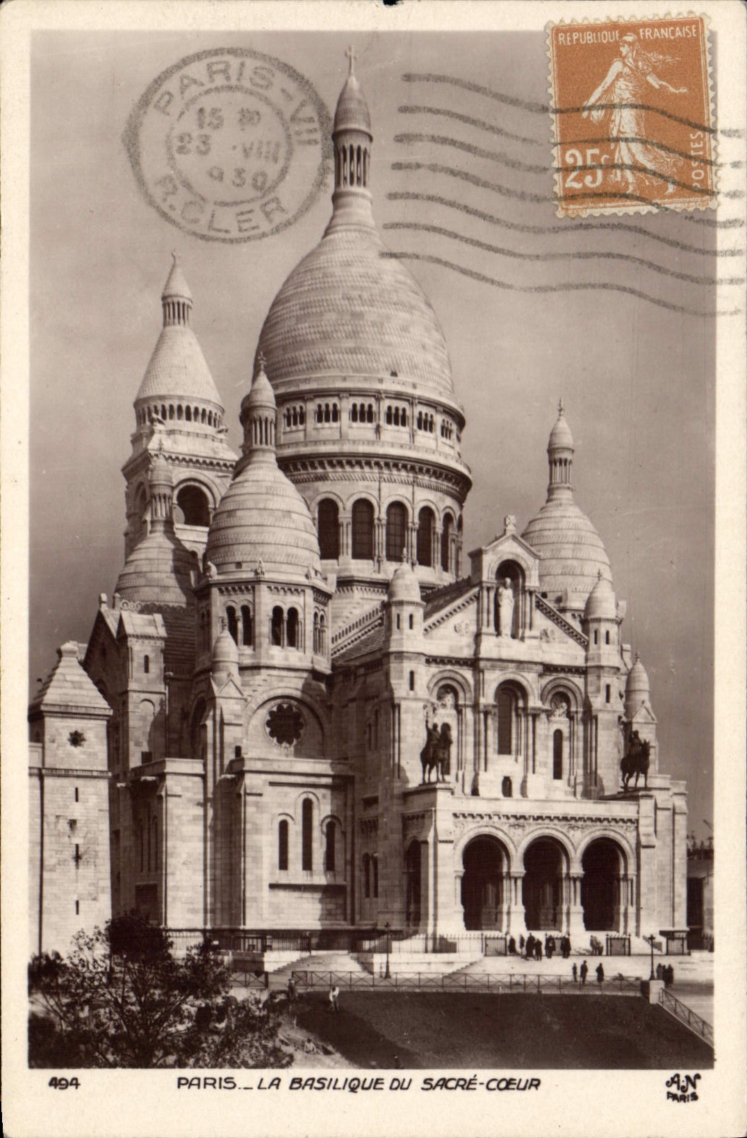 CPA Paris La Basilique du Sacre Coeur