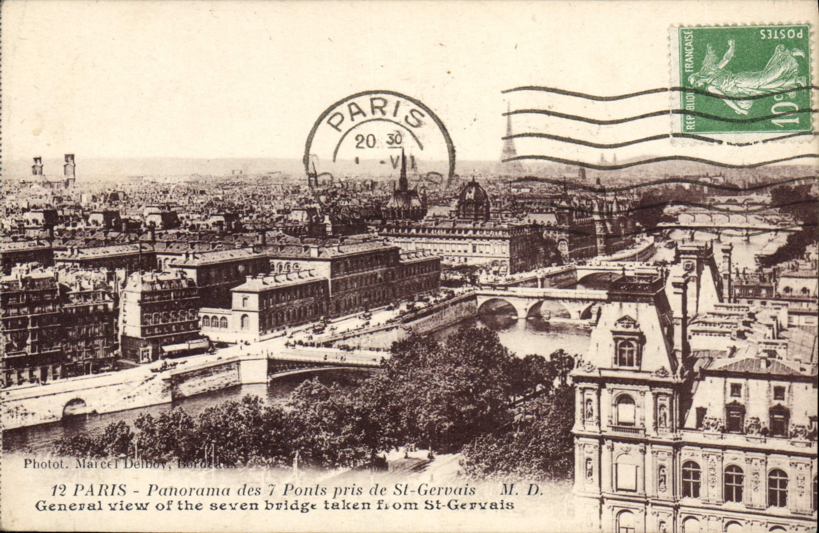 CPA Paris Panorama des 7 Ponts pris de St Gervais Tour Eiffel