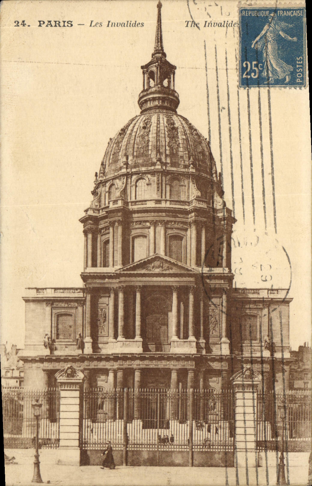 CPA Paris les Invalides 