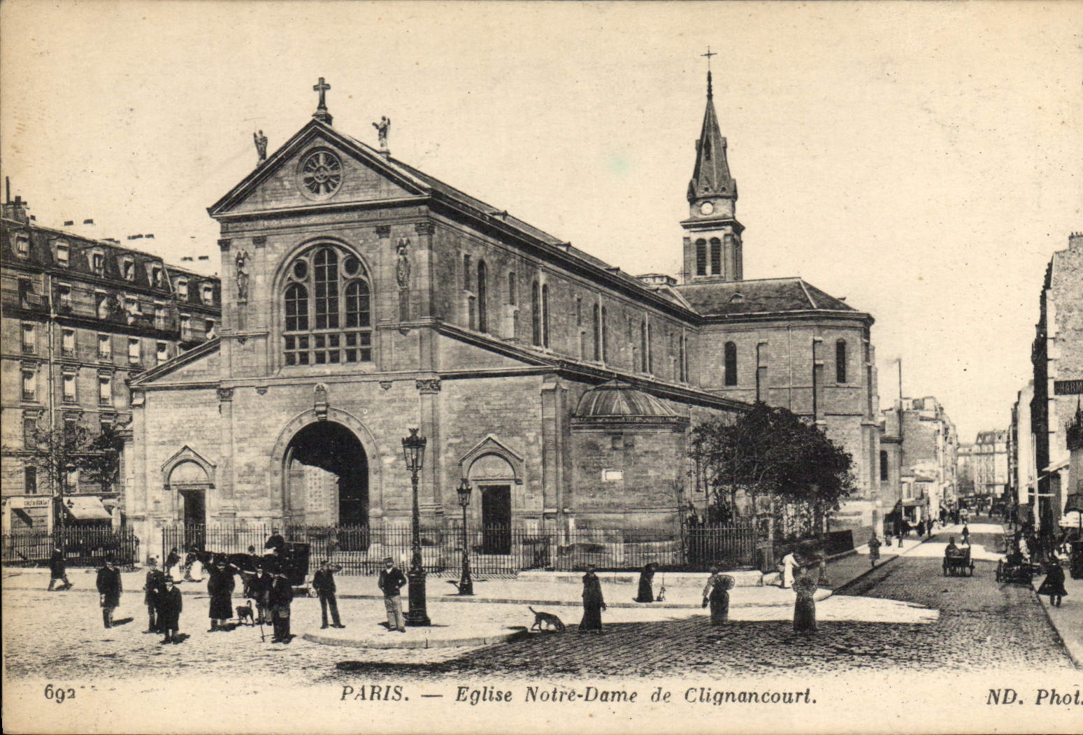 CPA Paris Eglise Notre Dame de Clignancourt
