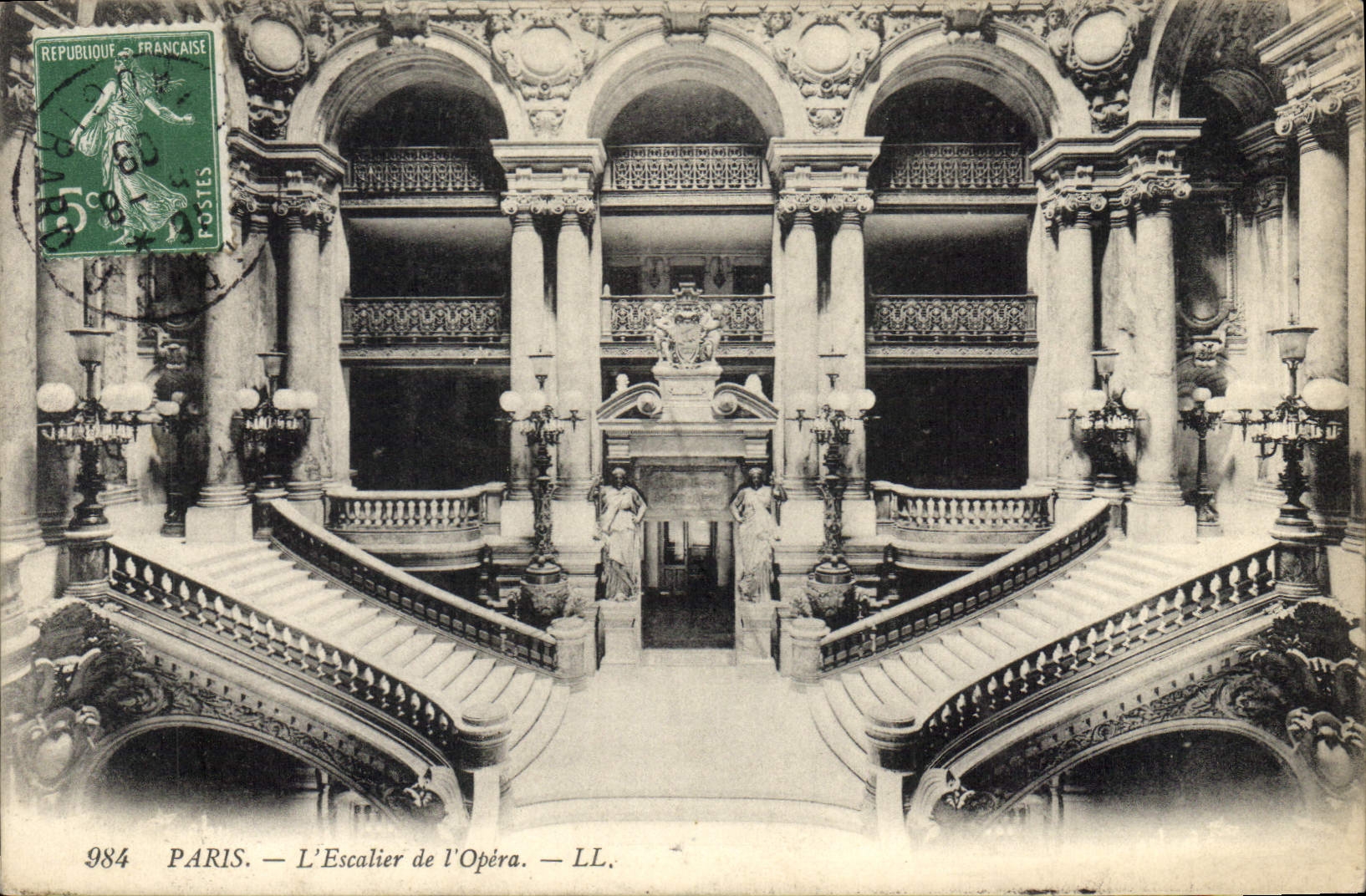 CPA Paris L'Escalier de l'Opera 