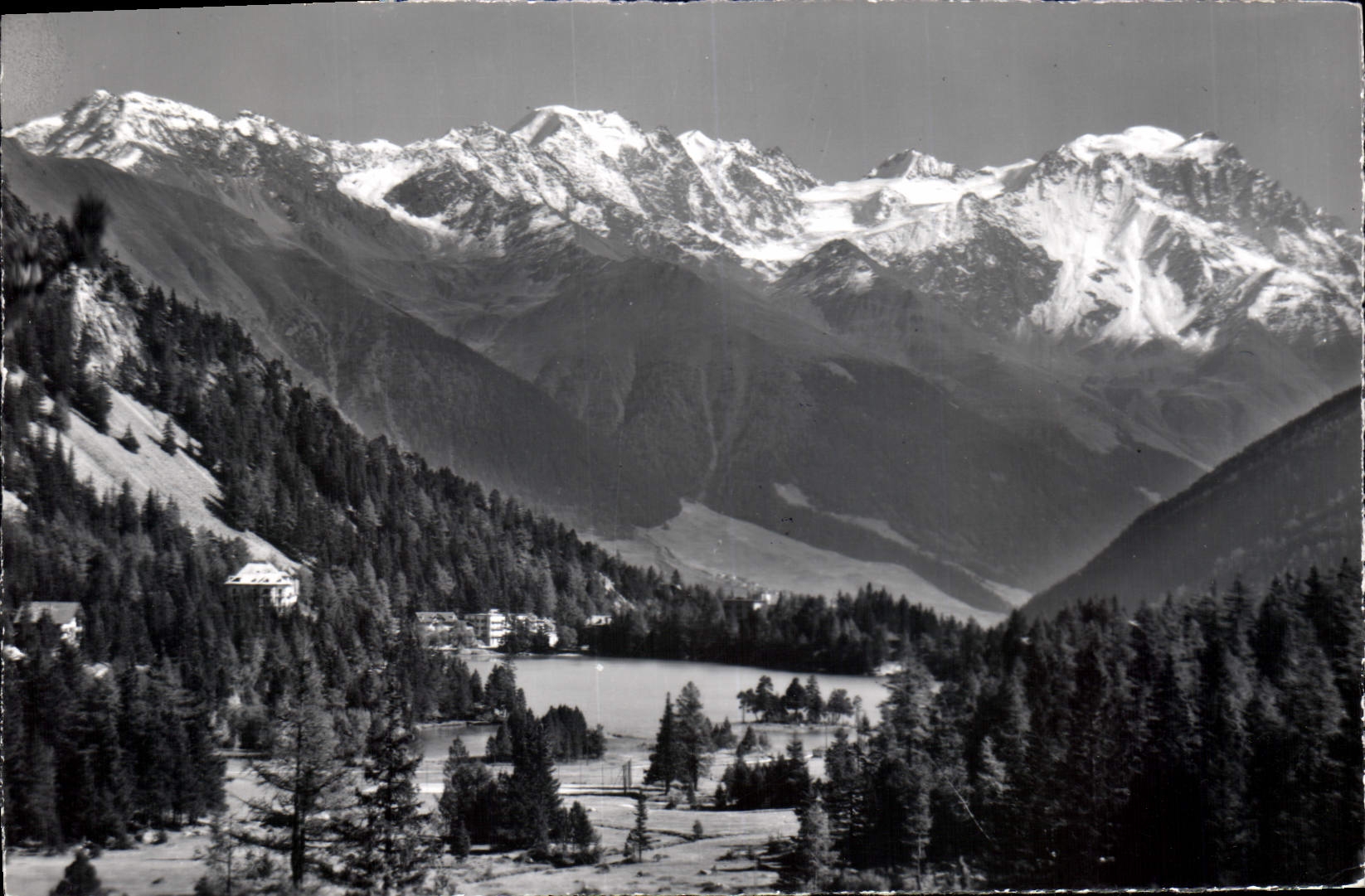 CPM Le Lac Champex et le Massif des Combins