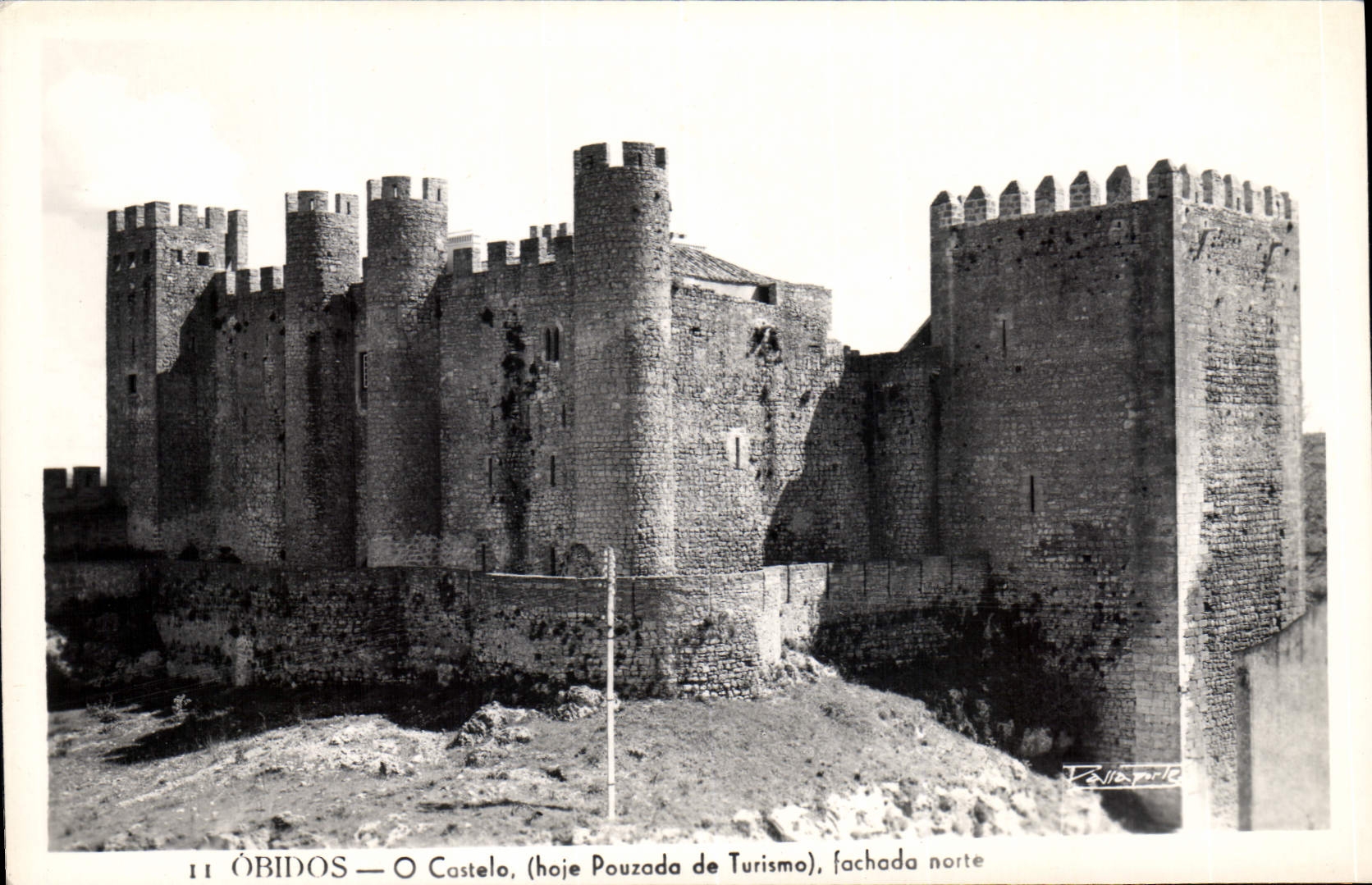 CPM Obidos Castelo hoje Pouzado de Turismo fachada norte