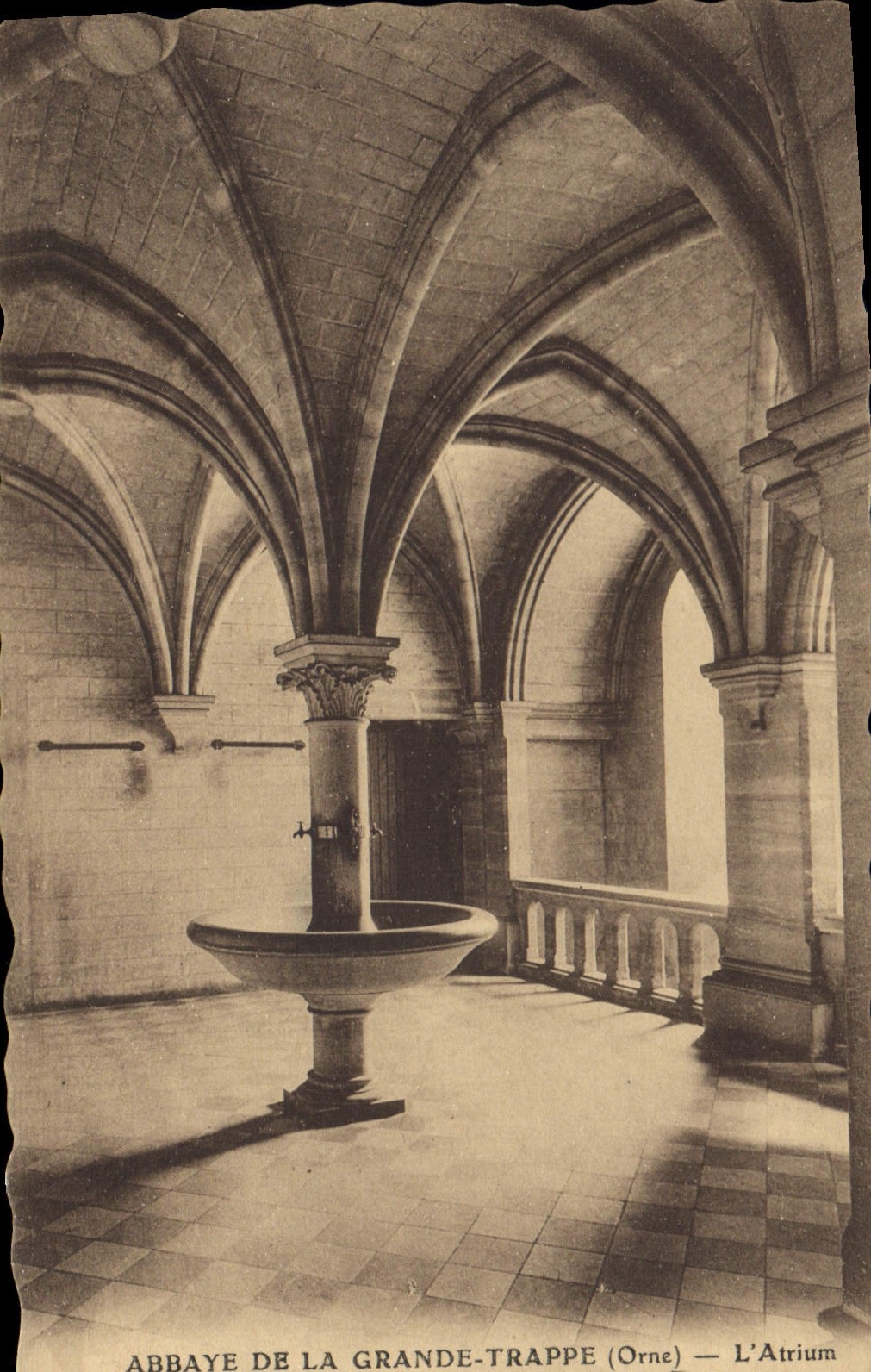 CPA Abbaye de La Grande Trappe Orne l'Atrium