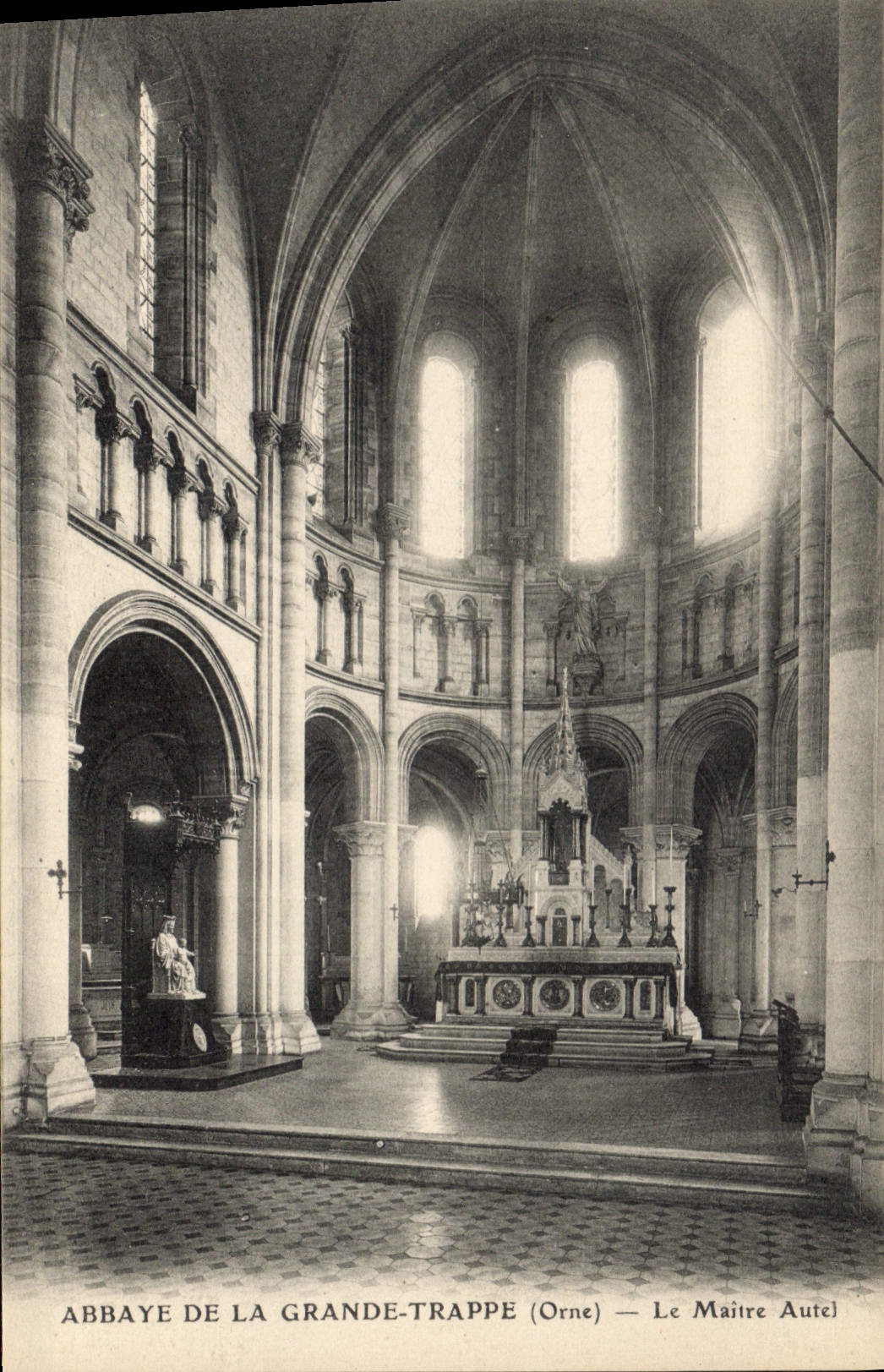 CPA Abbaye de La Grande Trappe Orne Le Maitre Aitel