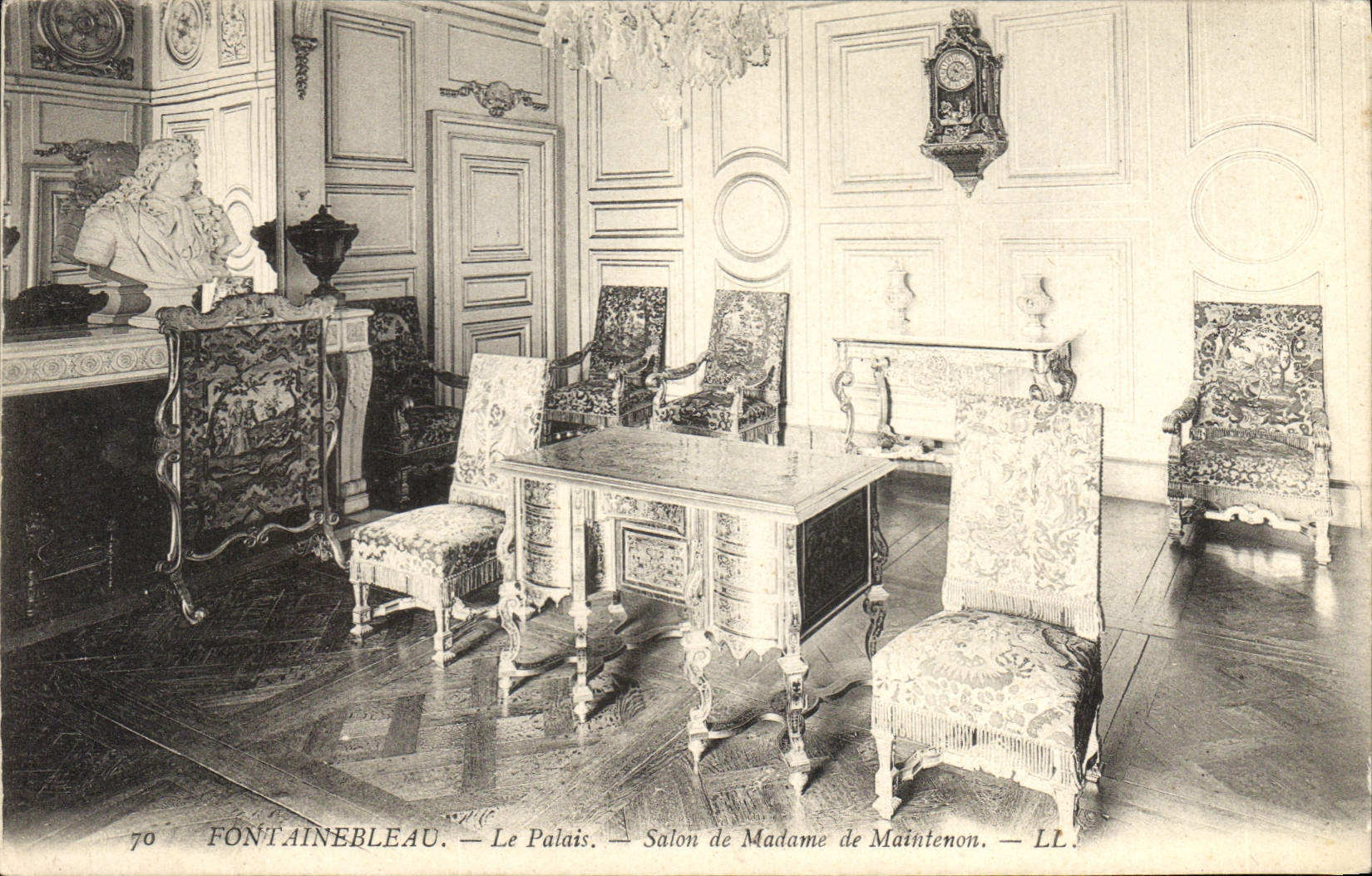 CPA Fontainebleau Le Palais Salon de Madame de Maintenon 