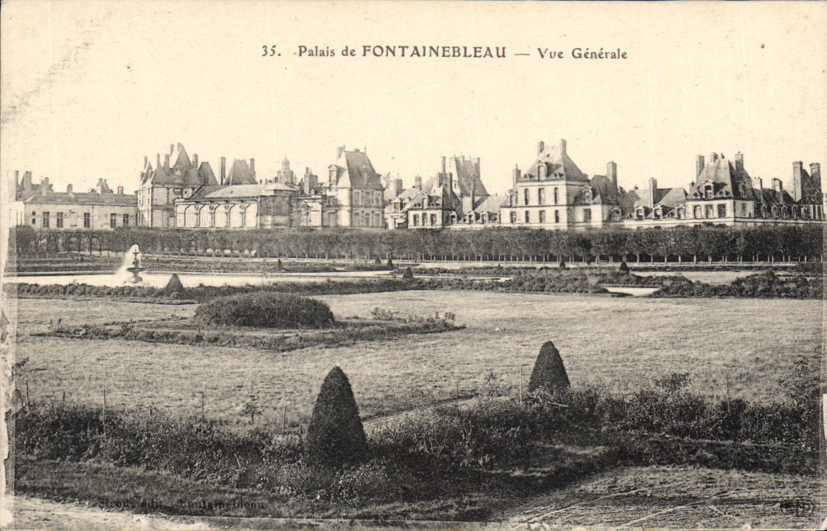 CPA Palais de Fontainebleau Vue Generale 