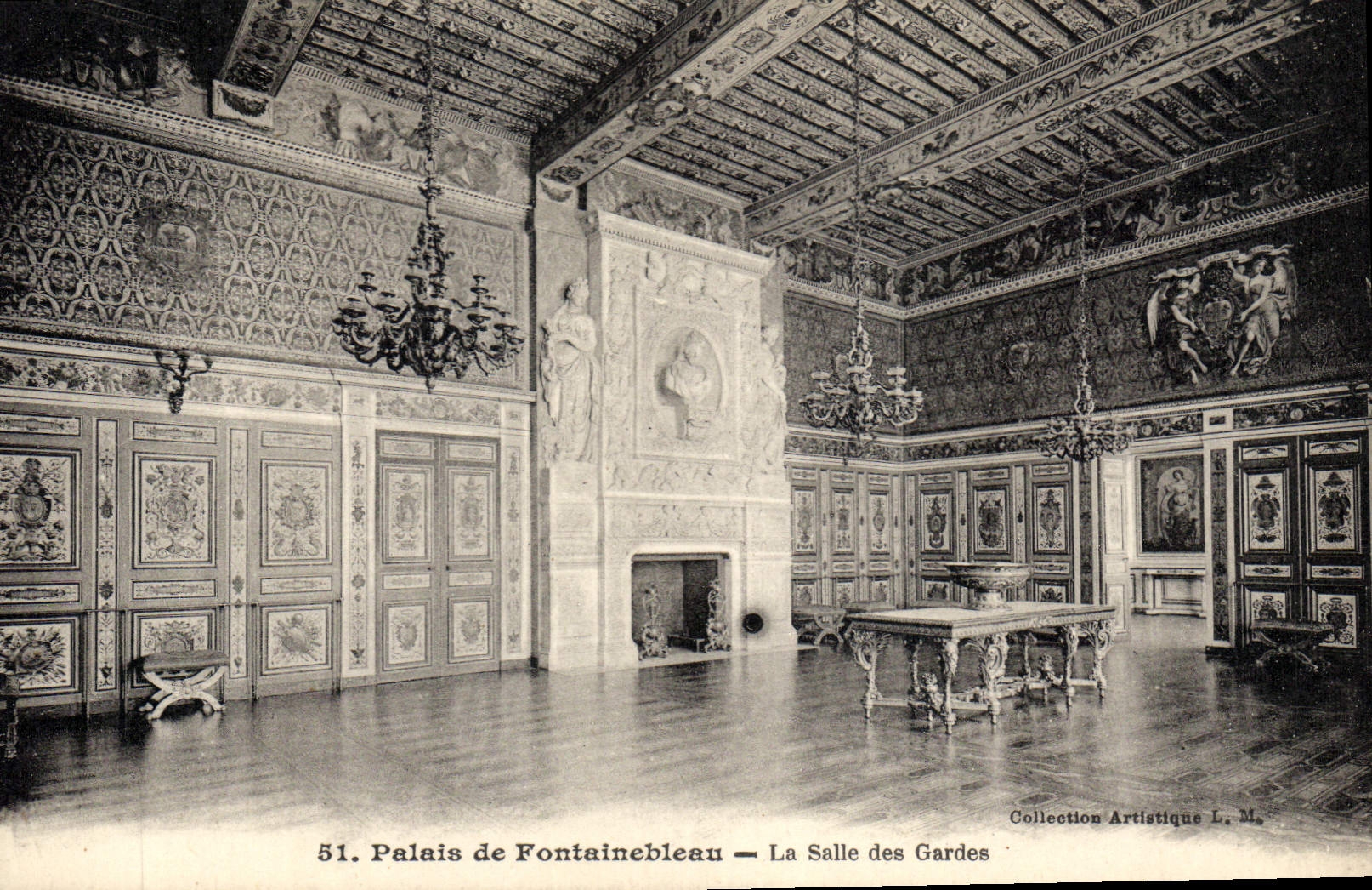 CPA Palais de Fontainebleau La Salle des Gardes 