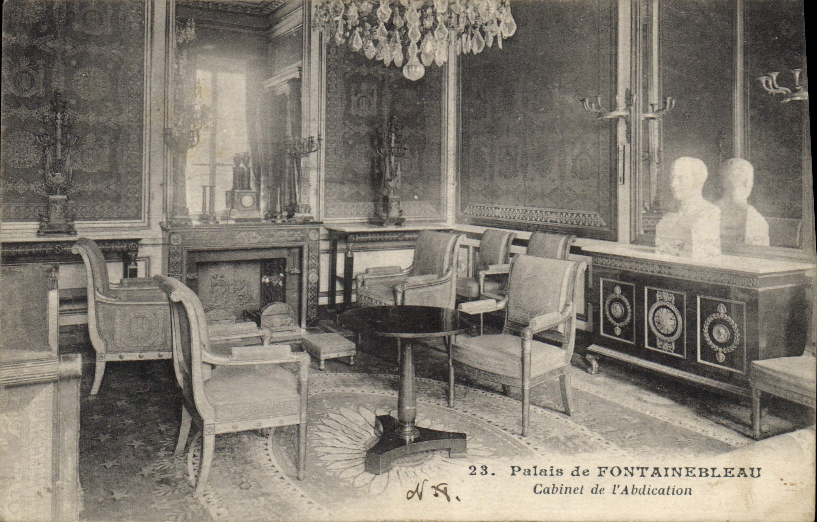 CPA Palais de Fontainebleau Cabinet de l'Abdication