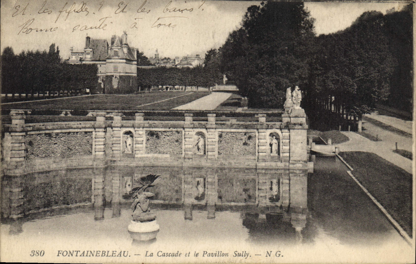 CPA Fontainebleau La Cascade et le Pavillon Sully