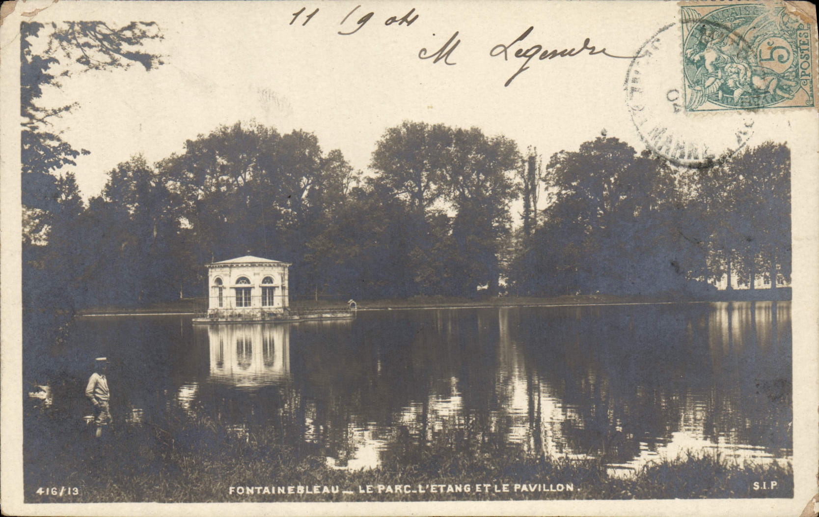 CPA Fontainebleau Le Parc l'Etang et le Pavillon