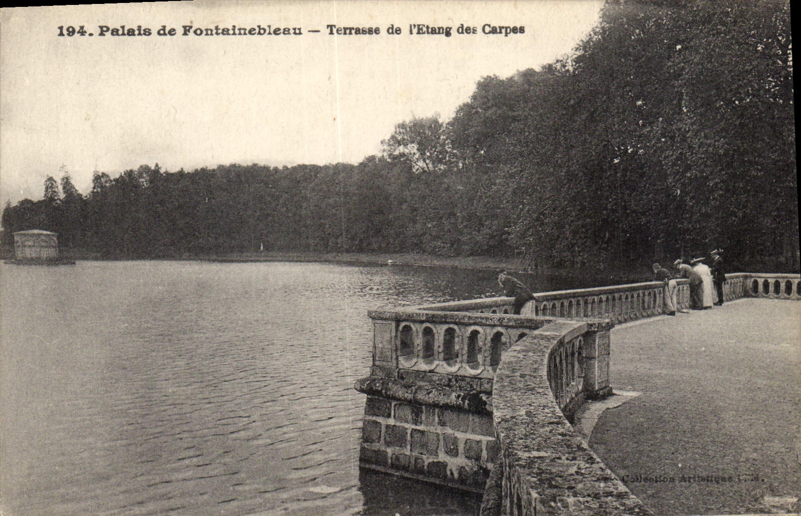 CPA Palais de Fontainebleau Terrasse de l'Etang des Carpes