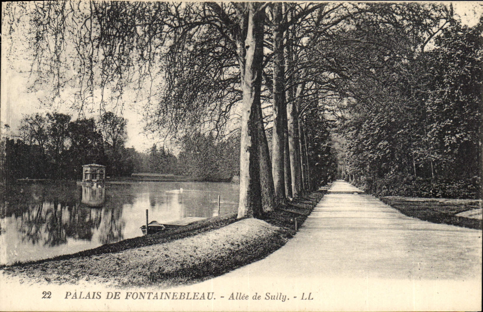 CPA Palais de Fontainebleau Allee de Sully 