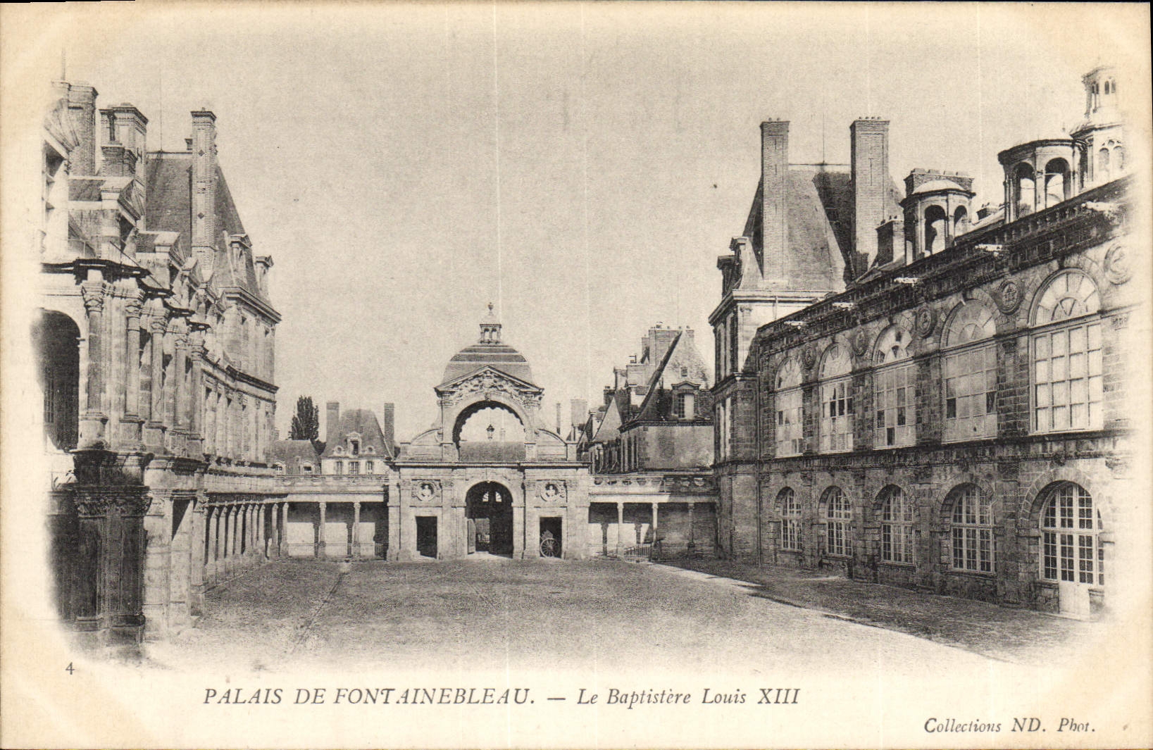 CPA Palais de Fontainebleau Le Baptistere Louis XIII 