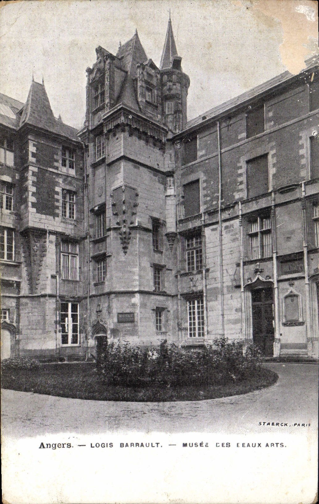 CPA Angers Logis Barrault Musee Les l'Eaux Arts