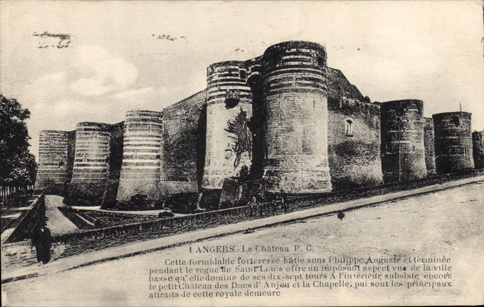CPA Angers Le Chateau 
