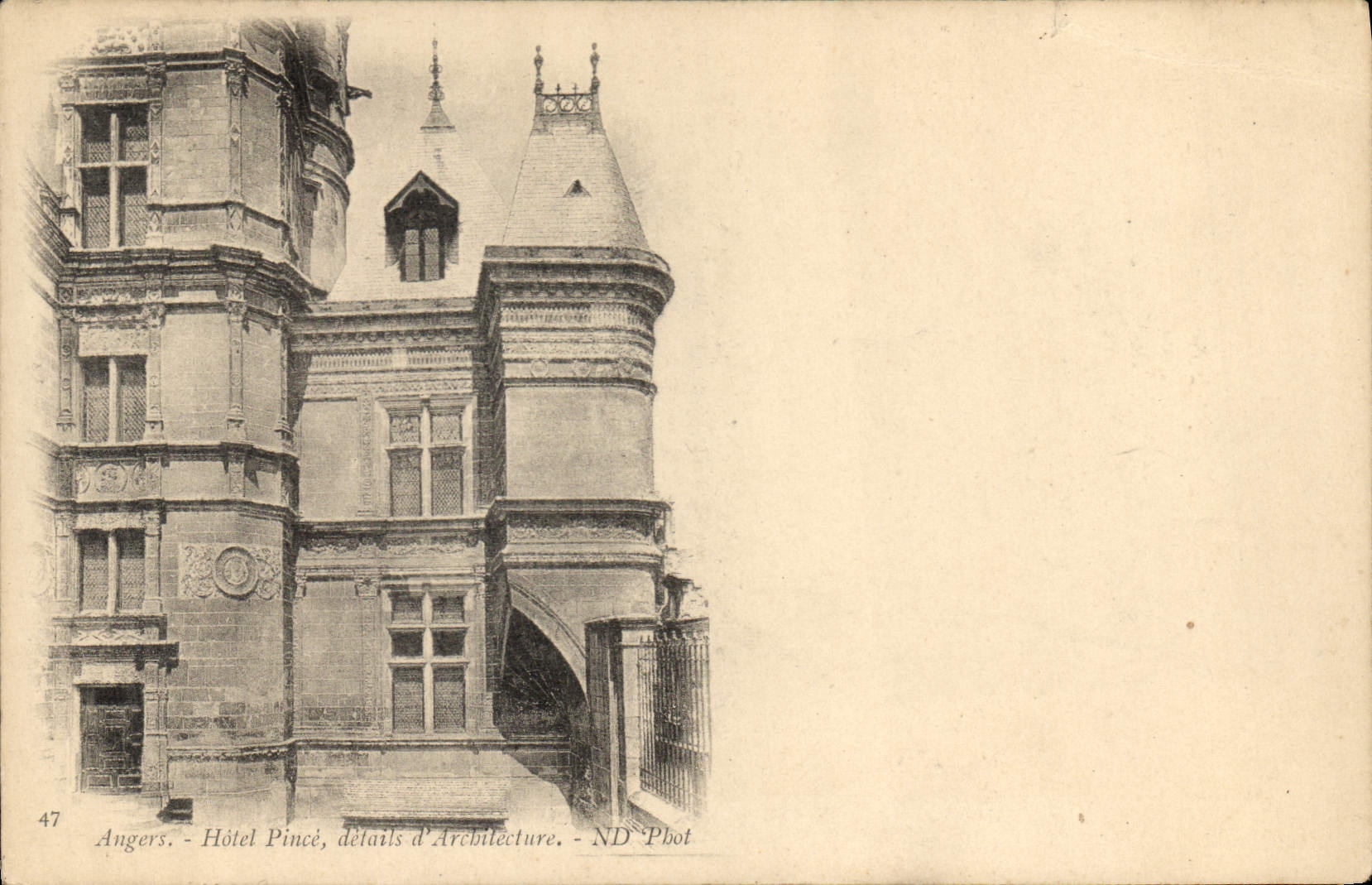 CPA Angers Hotel Pince details d'Architecture