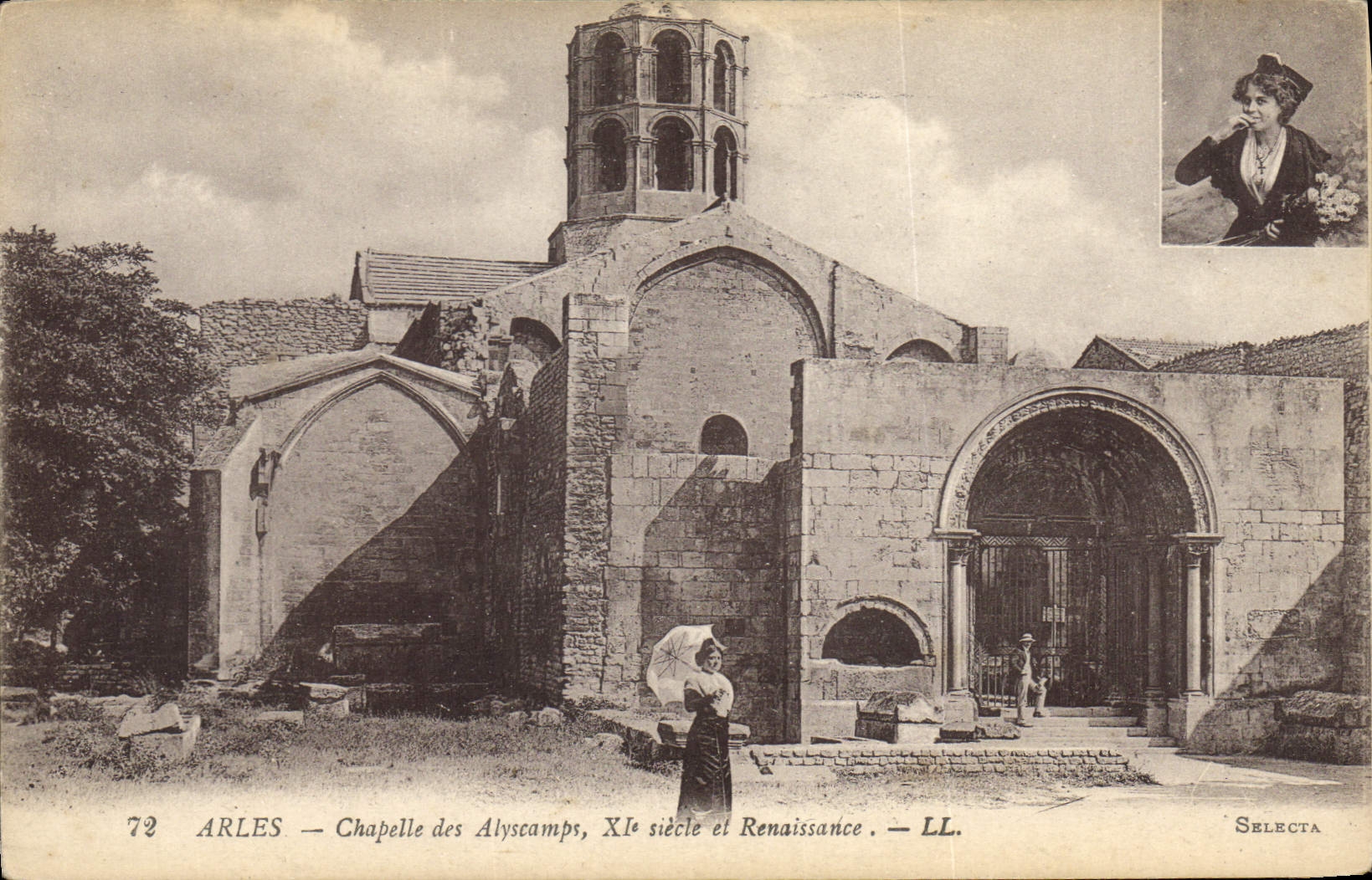 CPA Arles Chapelle des Alyscamps 