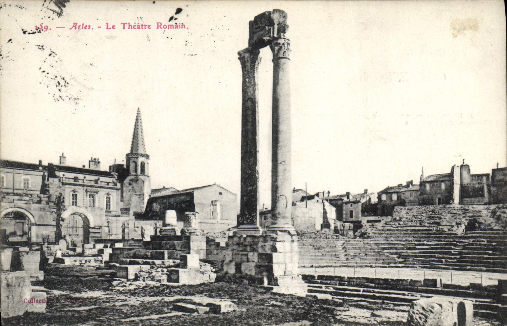CPA Arles Le Theatre Romain 