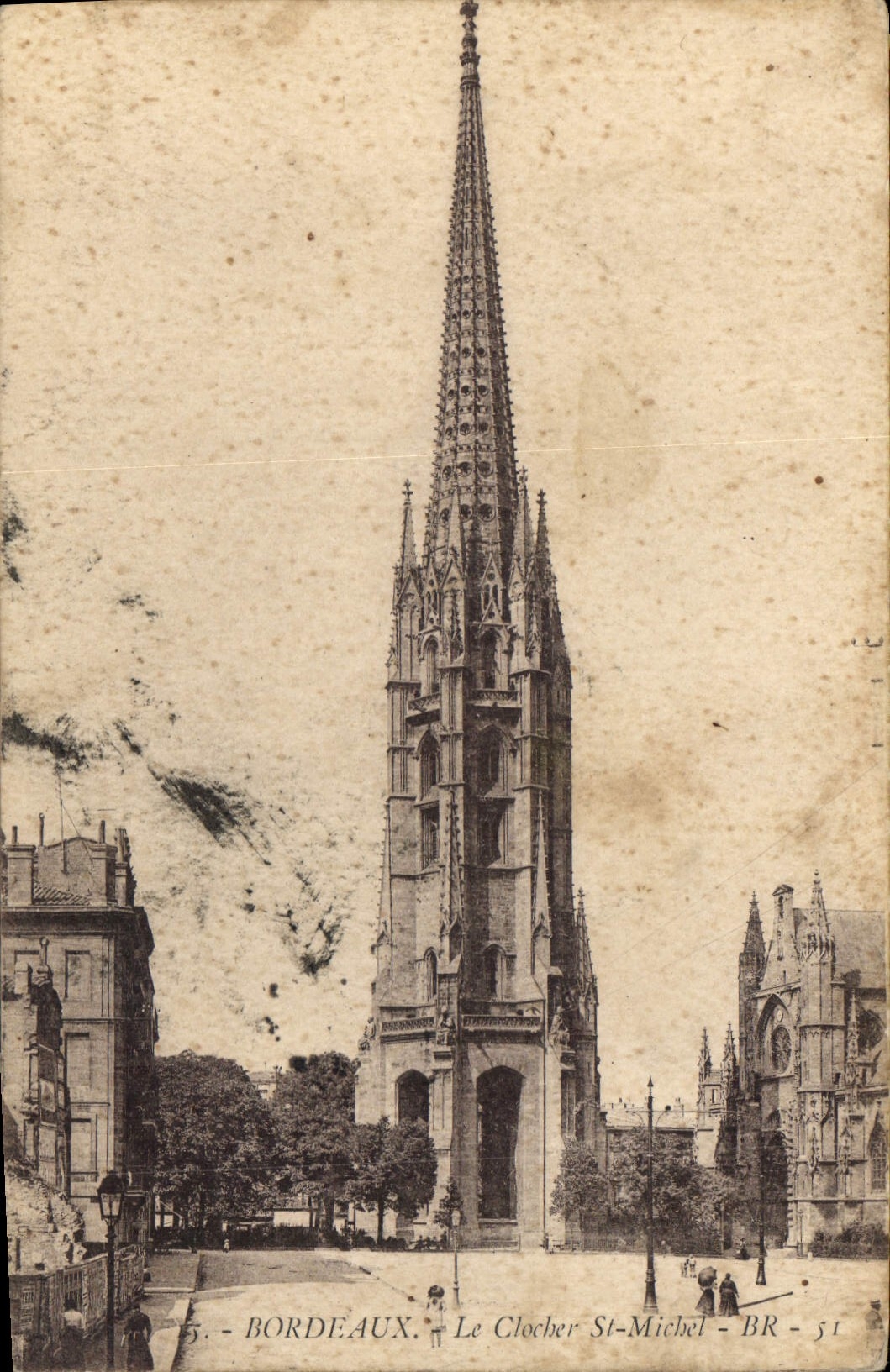 CPA Bordeaux Le Clocher St Michel 