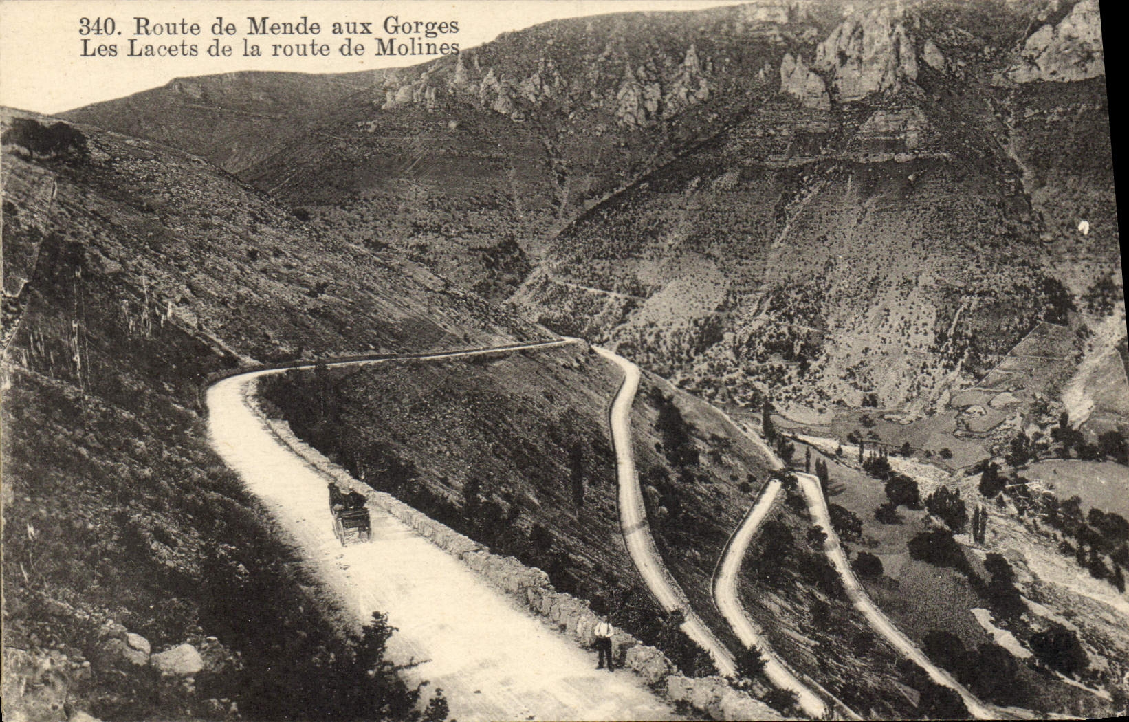 CPA Route de Mende aux Gorges Les Lacets de la route de Molines